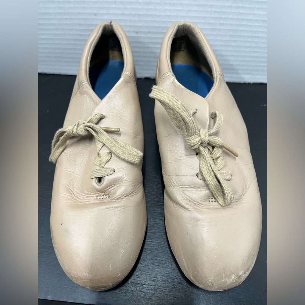 Capezio Women’s Cadence Tee Tone Tap Shoes Light Brown/Tan Size 9